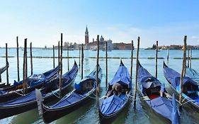 Venice Apartment